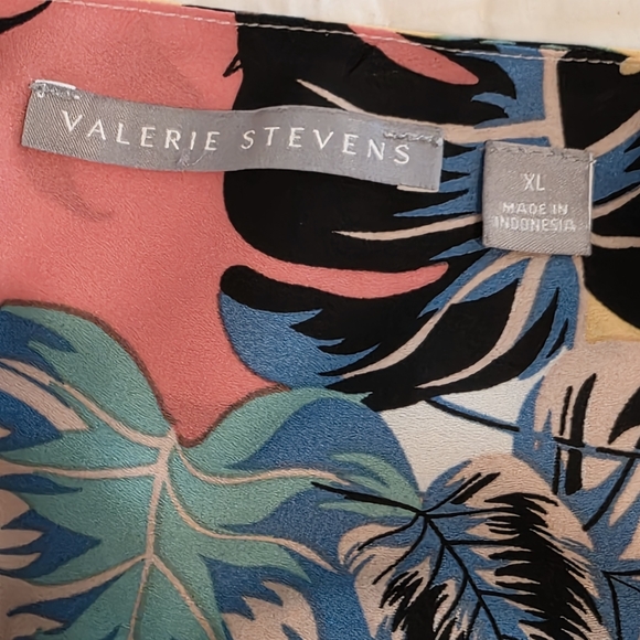 Valerie Stevens Tropical Blouse Top Bell Sleeves Resort Vacation Women's XL - Picture 11 of 12